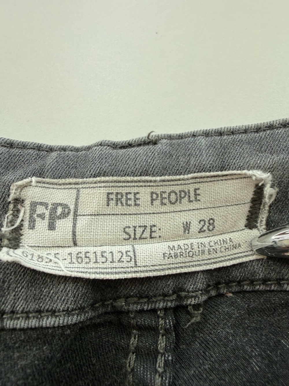 Free People Grey Overalls Skinny Leg Cropped Rolled Hem 28 Casual Festival - Picture 3 of 11